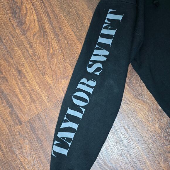 Taylor Swift Black Eras Tour Official Merchandise Merch Hoodie NWOT Large - Picture 5 of 9